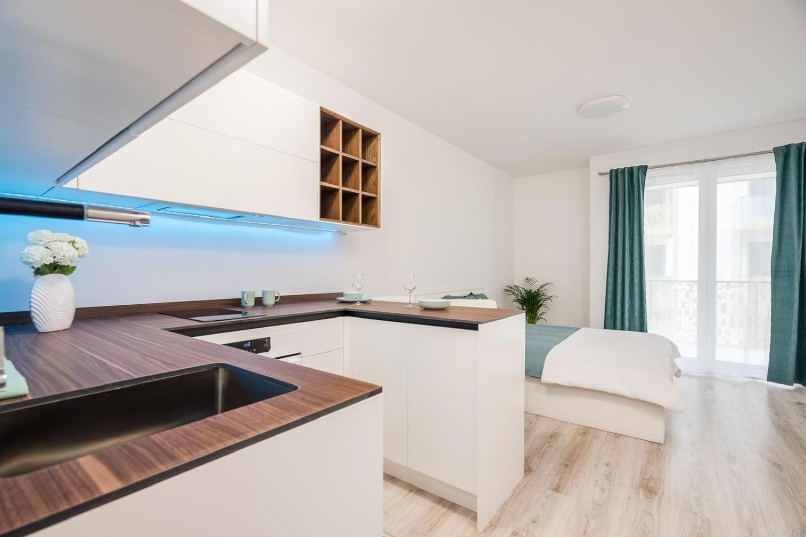 Comfort Court Apartment - Free Parking, Balcony بودابست المظهر الخارجي الصورة